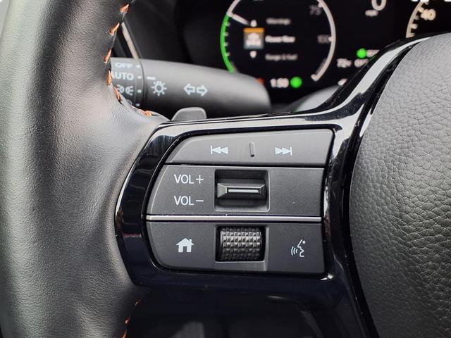 Photo of 2024 Urban Gray Pearl Honda CR-V Hybrid