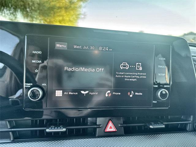 Photo of 2023 Steel Gray Kia Sportage Hybrid