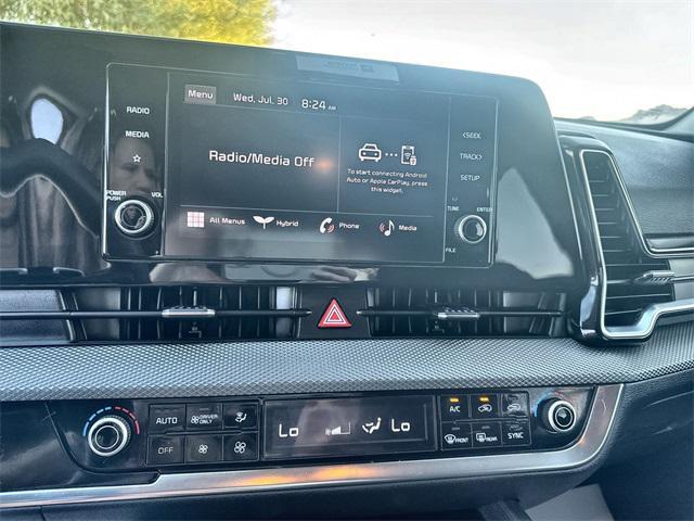 Photo of 2023 Steel Gray Kia Sportage Hybrid
