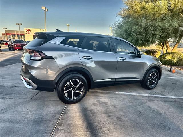 Photo of 2023 Steel Gray Kia Sportage Hybrid