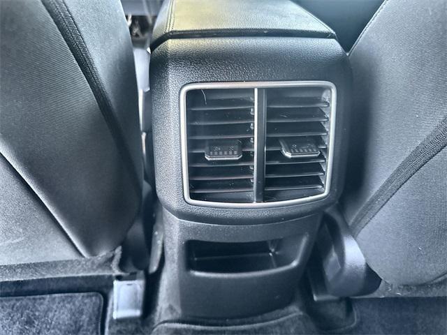 Photo of 2023 Steel Gray Kia Sportage Hybrid
