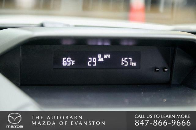 Photo of 2023 Crystal White Pearl Subaru Forester