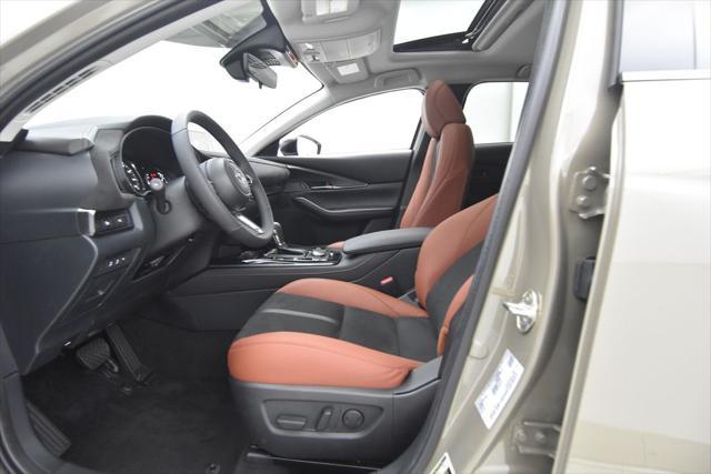 Photo of 2024 Zircon Sand Metallic Mazda CX-30
