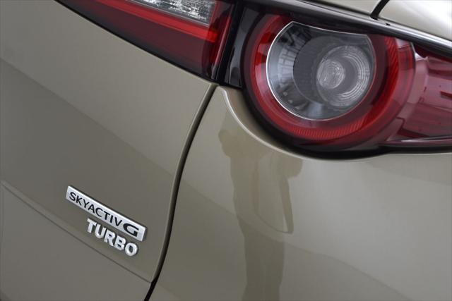 Photo of 2024 Zircon Sand Metallic Mazda CX-30