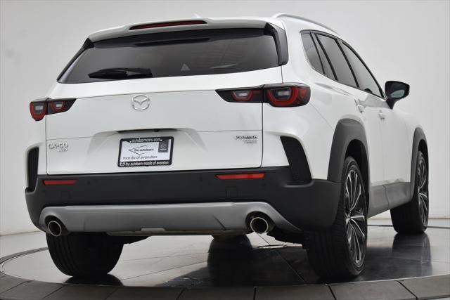 Photo of 2025 wind chill pearl Mazda CX-50