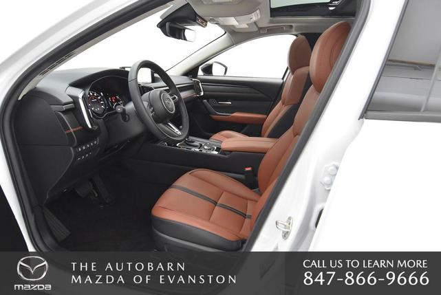 Photo of 2025 wind chill pearl Mazda CX-50