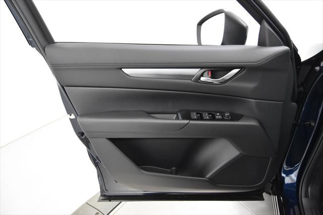Photo of 2025 Deep Crystal Blue Mica Mazda CX-5