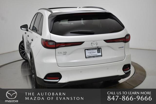 Photo of 2025 Rhodium White Premium Mazda CX-70 PHEV