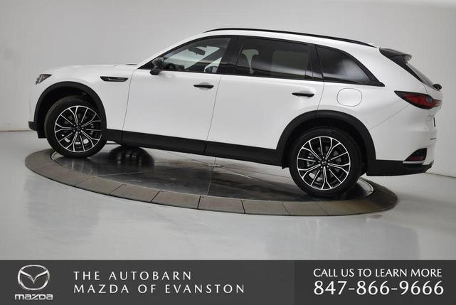 Photo of 2025 Rhodium White Premium Mazda CX-70 PHEV