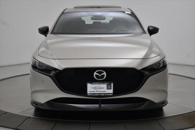 Photo of 2025 Platinum Quartz Metallic Mazda Mazda3