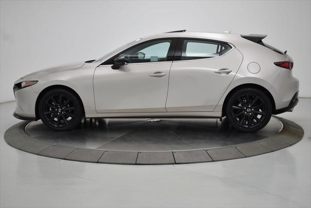 Photo of 2025 Platinum Quartz Metallic Mazda Mazda3