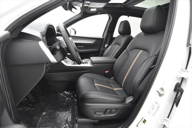 Photo of 2025 Rhodium White Premium Mazda CX-90