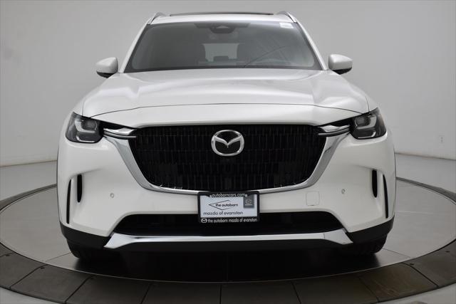 Photo of 2025 Rhodium White Premium Mazda CX-90
