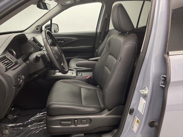 Photo of 2022 Sonic Gray Honda Ridgeline