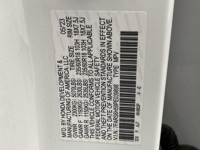 Photo of 2023 Platinum White Honda CR-V Hybrid