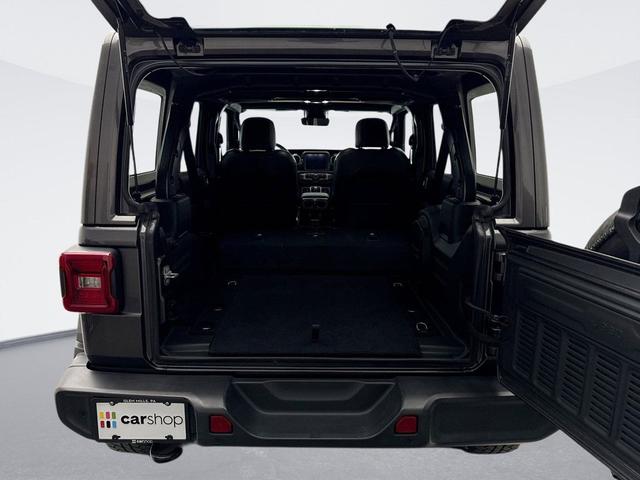 Photo of 2021 Granite Crystal Metallic Clearcoat Jeep Wrangler Unlimited