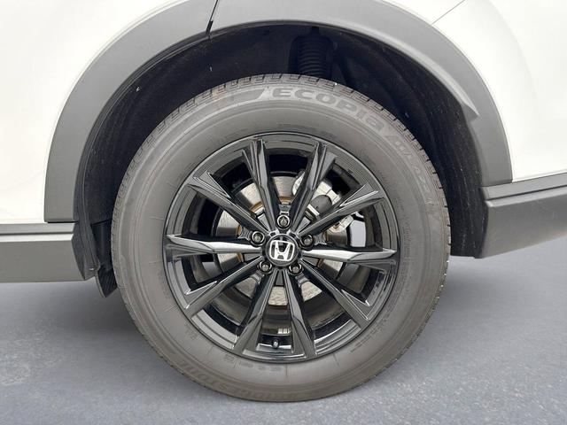 Photo of 2025 Platinum White Honda CR-V Hybrid
