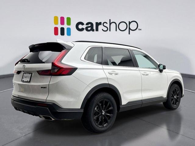 Photo of 2025 Platinum White Honda CR-V Hybrid
