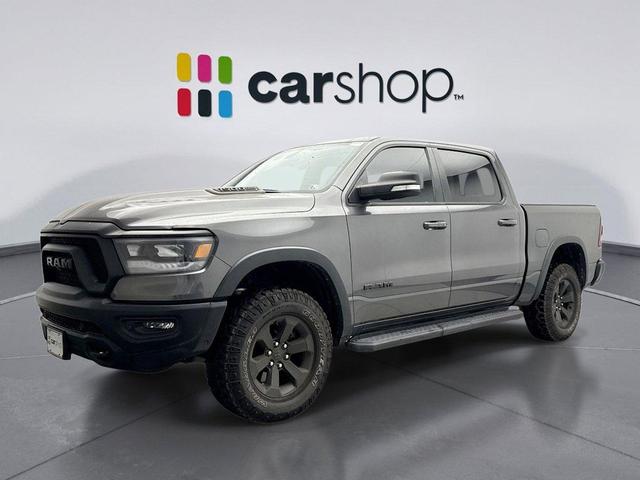Photo of 2022 Granite Crystal Metallic Clearcoat RAM 1500