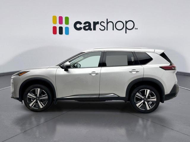 Photo of 2022 Brilliant Silver Metallic Nissan Rogue
