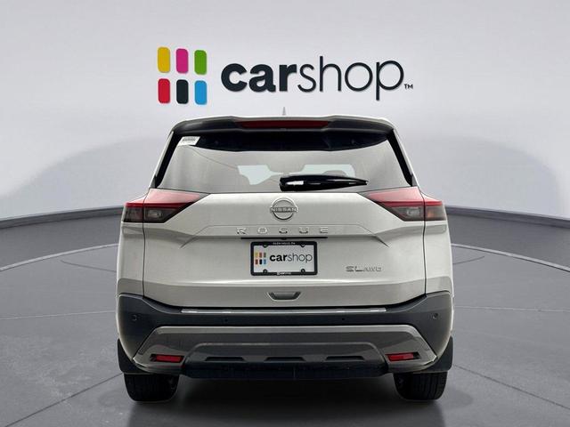 Photo of 2022 Brilliant Silver Metallic Nissan Rogue