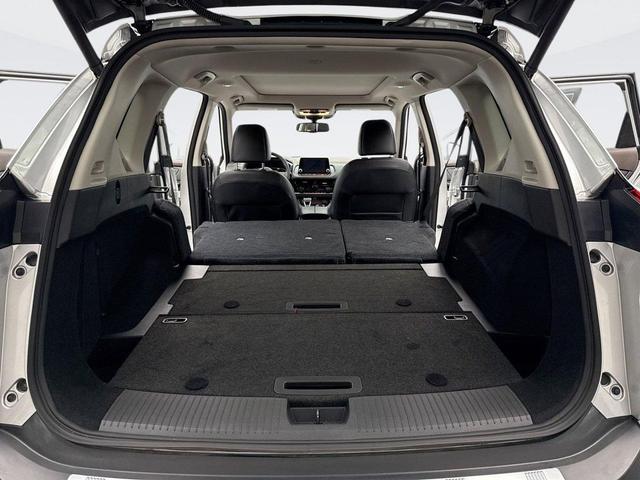 Photo of 2022 Brilliant Silver Metallic Nissan Rogue
