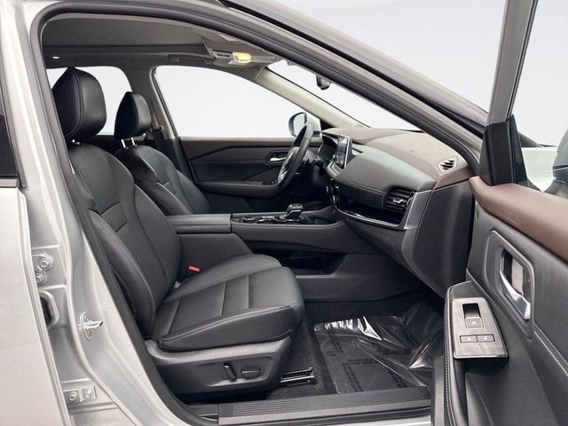 Photo of 2022 Brilliant Silver Metallic Nissan Rogue