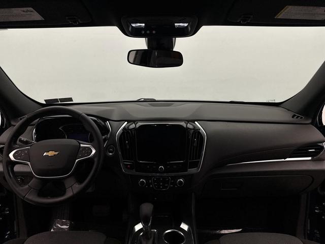 Photo of 2022 Northsky Blue Metallic Chevrolet Traverse