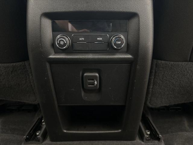 Photo of 2022 Northsky Blue Metallic Chevrolet Traverse