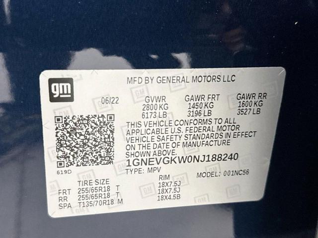 Photo of 2022 Northsky Blue Metallic Chevrolet Traverse