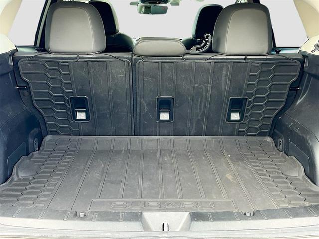 Photo of 2022 Crystal White Pearl Subaru Crosstrek