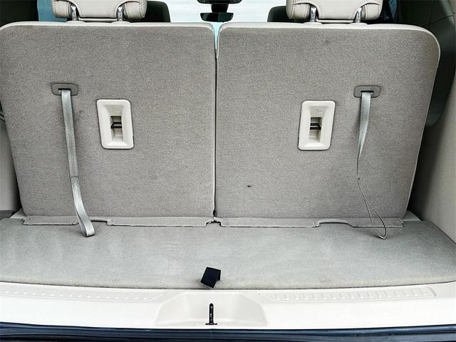 Photo of 2022 Satin Steel Metallic GMC Acadia