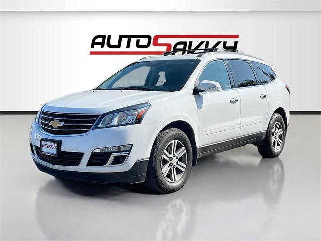 Photo of 2017 Summit White Chevrolet Traverse