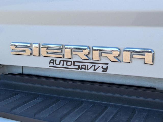 Photo of 2019 White Frost Tricoat GMC Sierra 2500