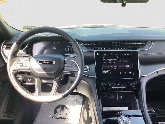 Photo of 2025 Velvet Jeep Grand Cherokee L