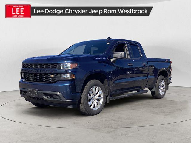Photo of 2022 Northsky Blue Metallic Chevrolet Silverado 1500