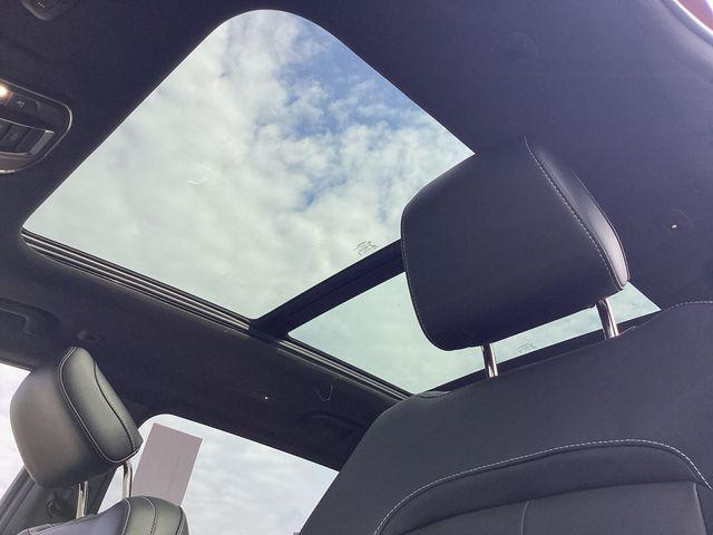 Photo of 2025 Velvet Jeep Grand Cherokee L