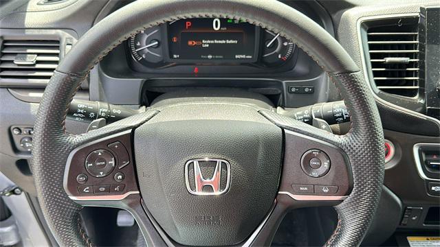 Photo of 2022 Lunar Silver Metallic Honda Passport
