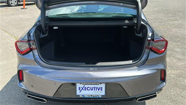 Photo of 2022 Modern Steel Metallic Acura TLX