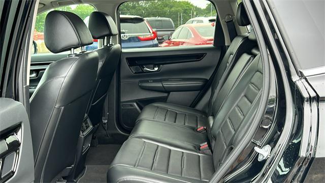 Photo of 2024 Crystal Black Pearl Honda CR-V