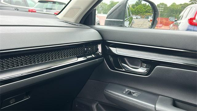 Photo of 2024 Crystal Black Pearl Honda CR-V