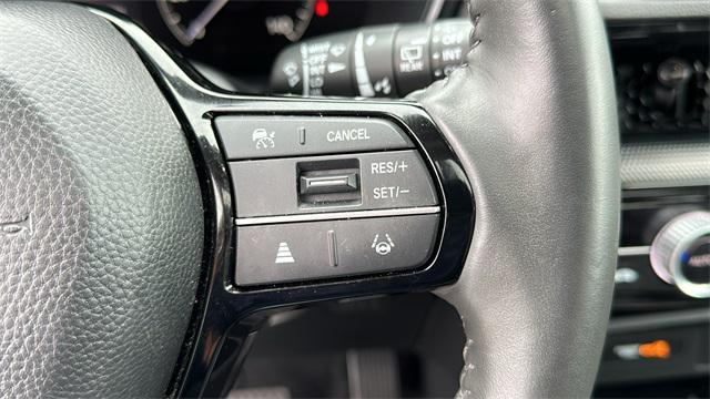 Photo of 2024 Crystal Black Pearl Honda CR-V