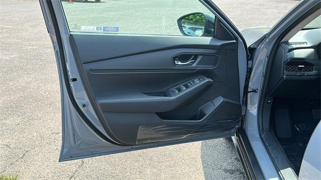 Photo of 2025 Gray Honda Accord