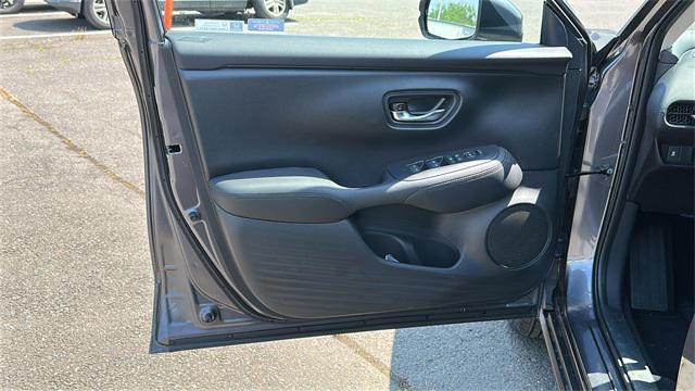 Photo of 2026 Gray Honda HR-V