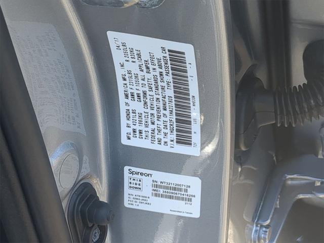 Photo of 2017 Lunar Silver Metallic Honda Accord