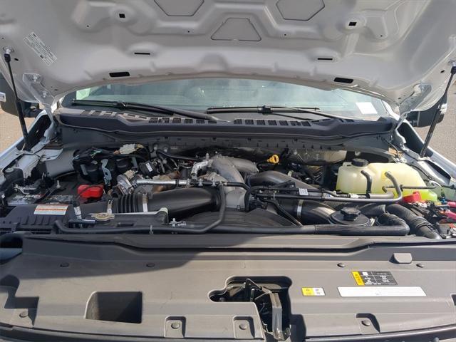 Photo of 2024 Oxford White Ford F-350