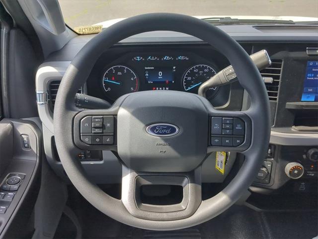 Photo of 2024 Oxford White Ford F-350