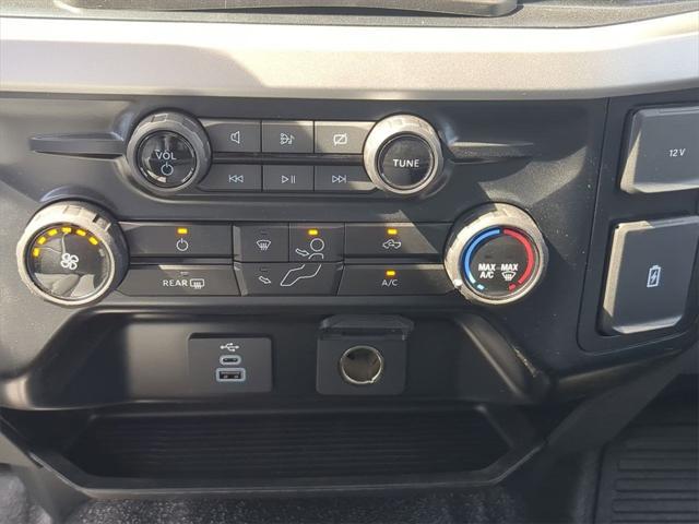 Photo of 2024 Oxford White Ford F-350