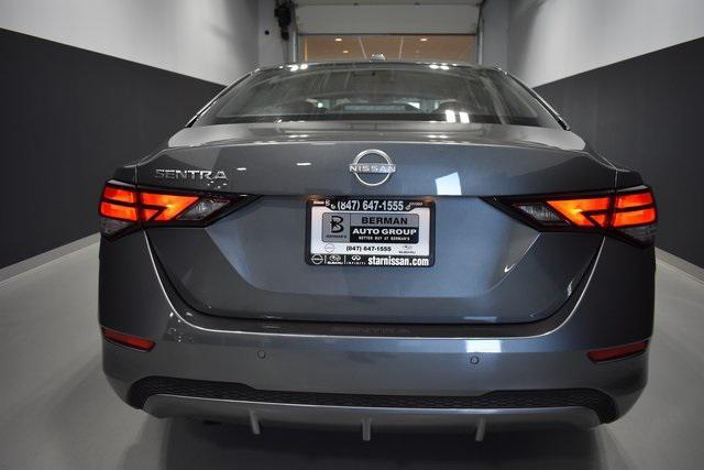 Photo of 2025 Gun Metallic Nissan Sentra