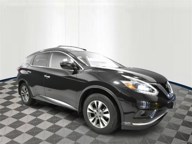 Photo of 2018 Magnetic Black Metallic Nissan Murano